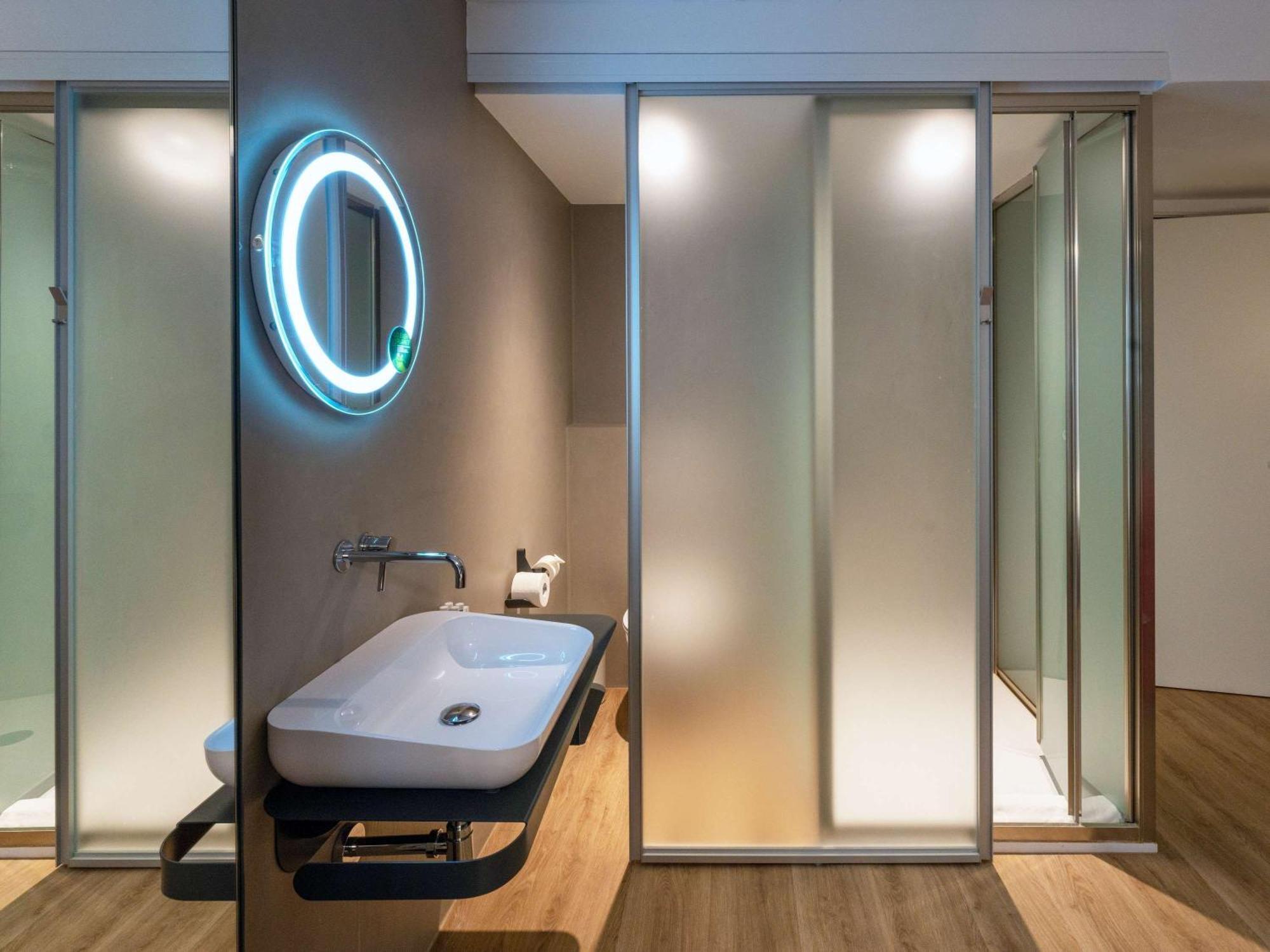 Ibis Styles Centre Hotel