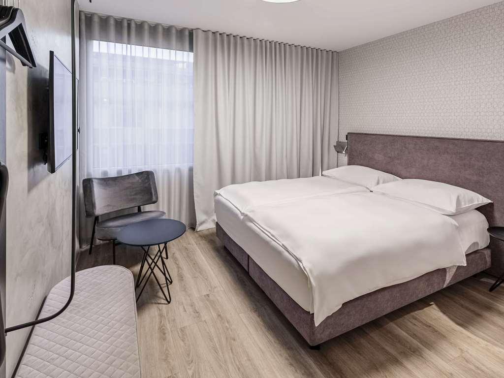 Ibis Styles Centre Hotel 3*